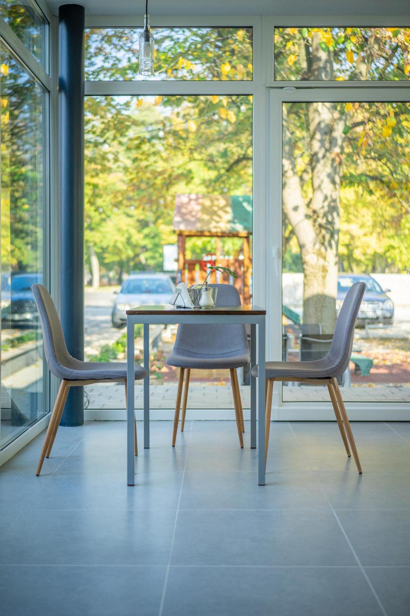 Hotel A16 Design Panzio Harkány Zewnętrze zdjęcie